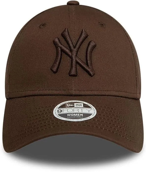 NEW ERA 9FORTY WOMEN LEAGUE ESSENTIAL MLB NEW YORK YANKEES BROWN CAP