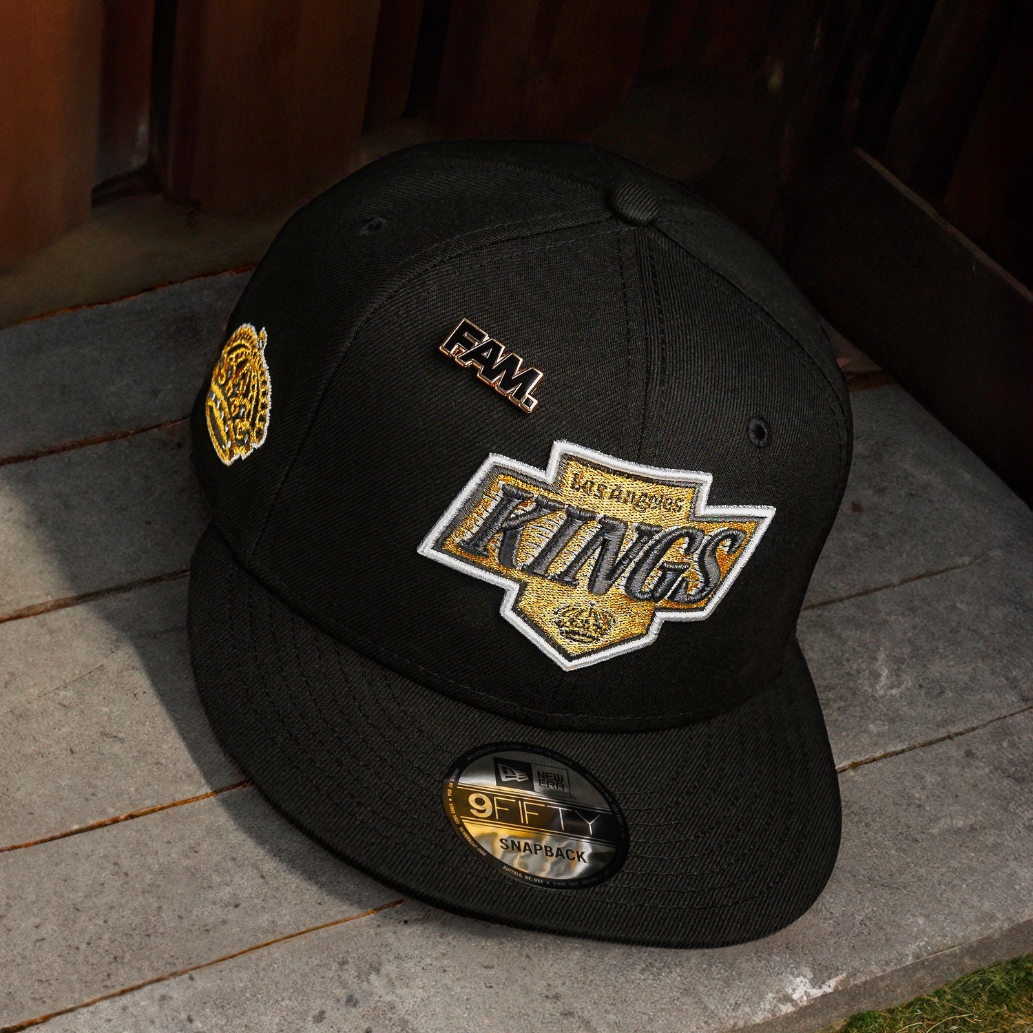 LOS ANGELES KINGS NHL BLACK PINK UV / NEW ERA 9FIFTY SNAPBACK